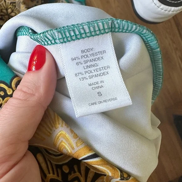 New York & Company Women's Stretch Sheath Dress Gold\Green | Small - Picture 13 of 16